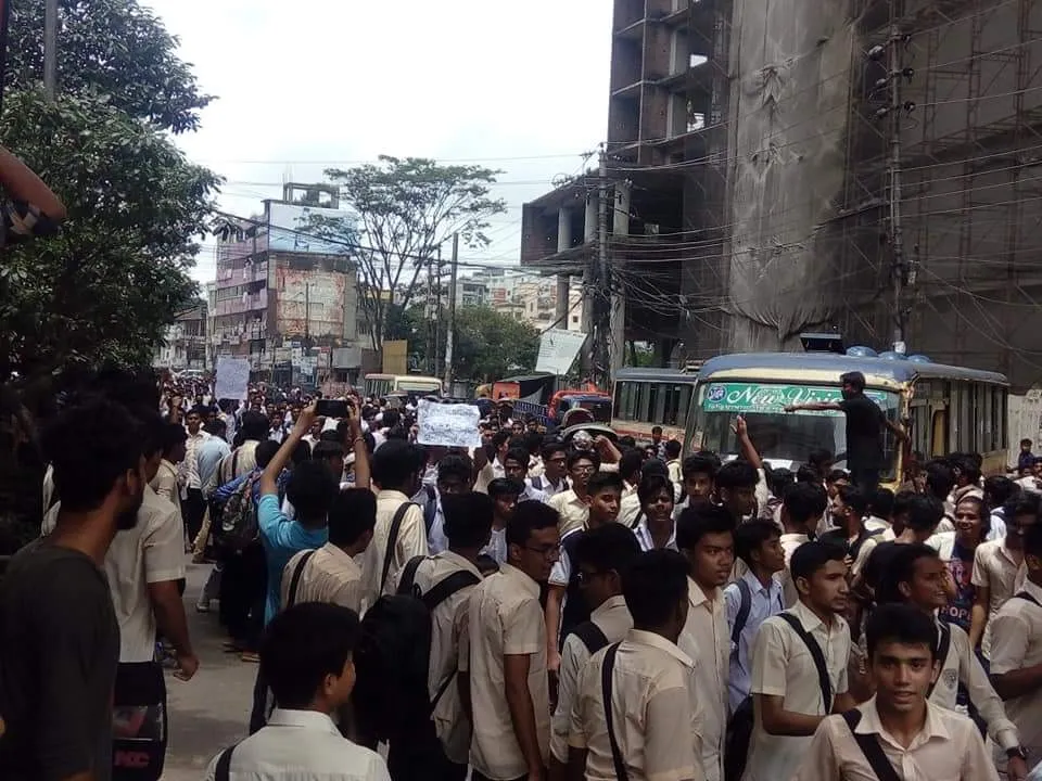 Students marching through city avenues and checking bus operations